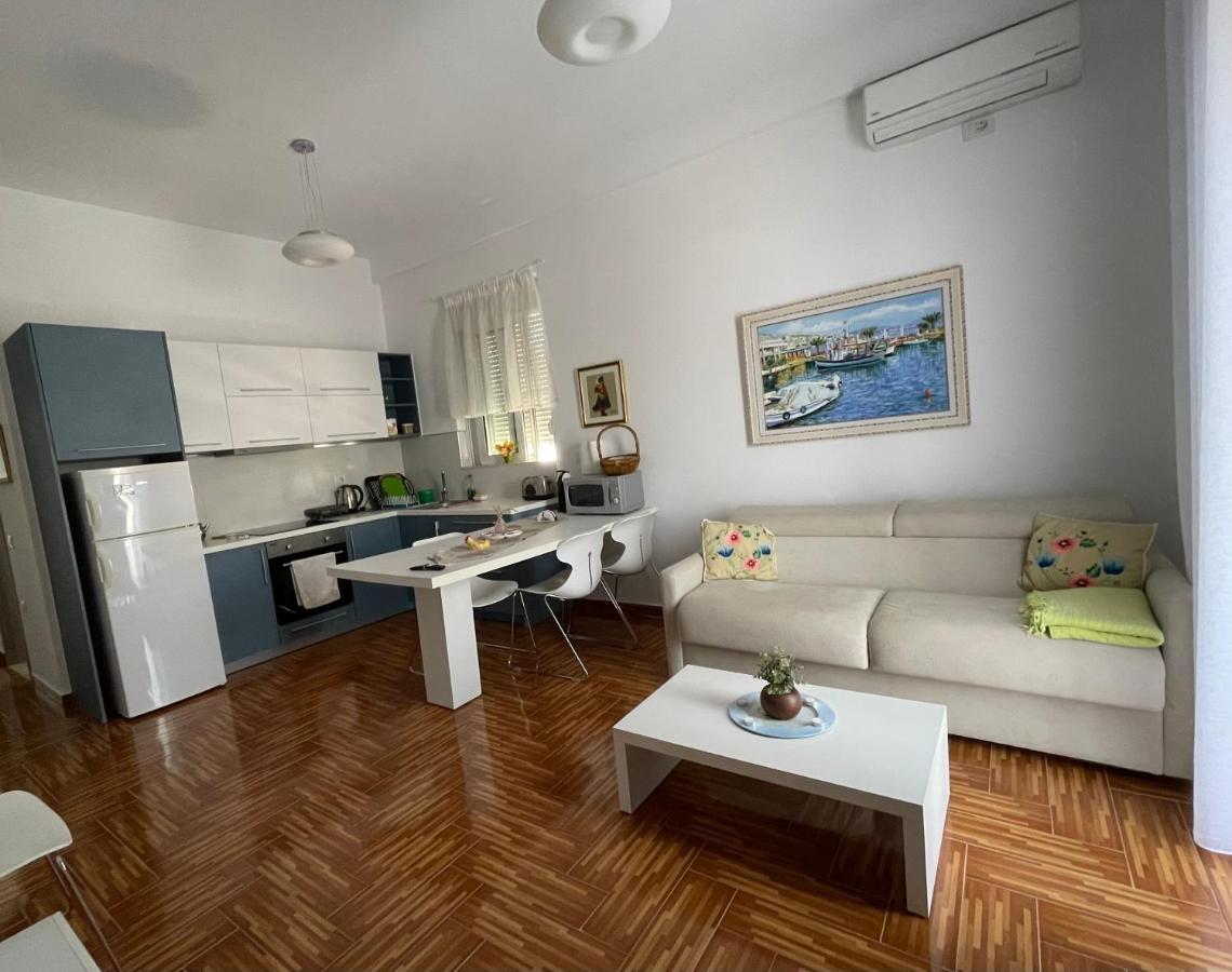 Port Side Sarande Apartman Kültér fotó
